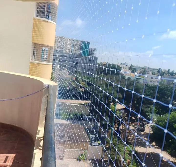 Balcony safety net project photo 6