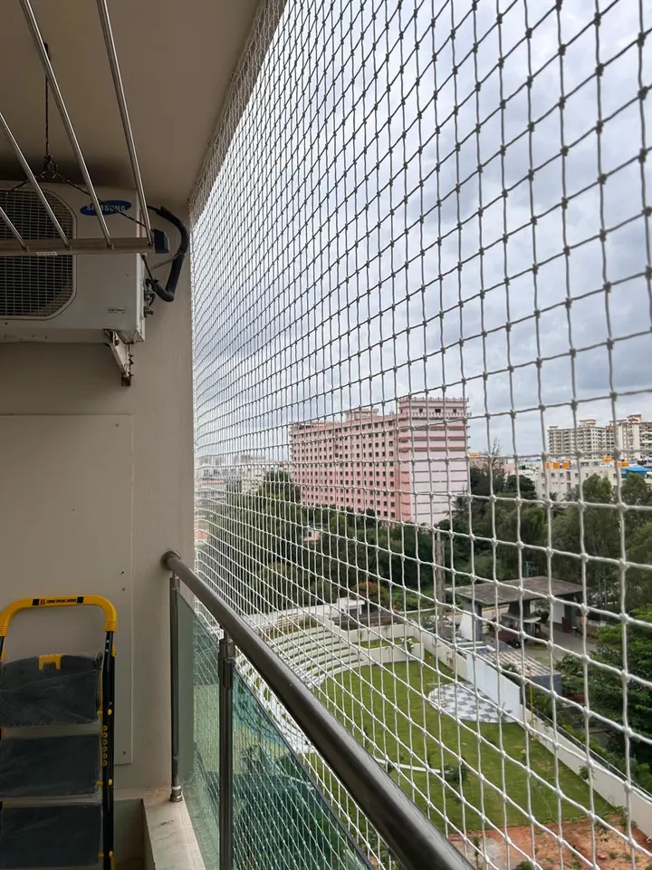 Balcony safety net project photo 9
